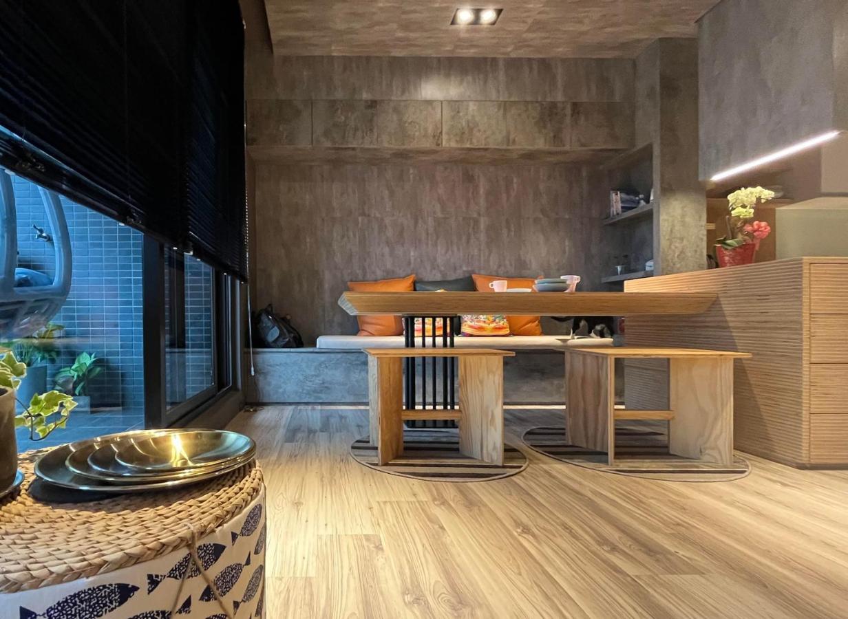 Apartamento Toucheng Happyhouse頭城黑皮家 附早餐 Exterior foto