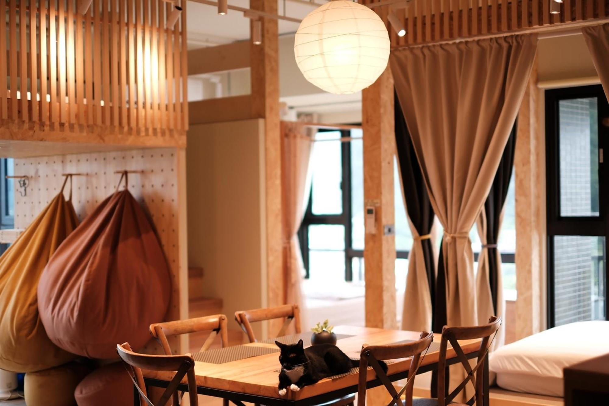 Apartamento Toucheng Happyhouse頭城黑皮家 附早餐 Exterior foto